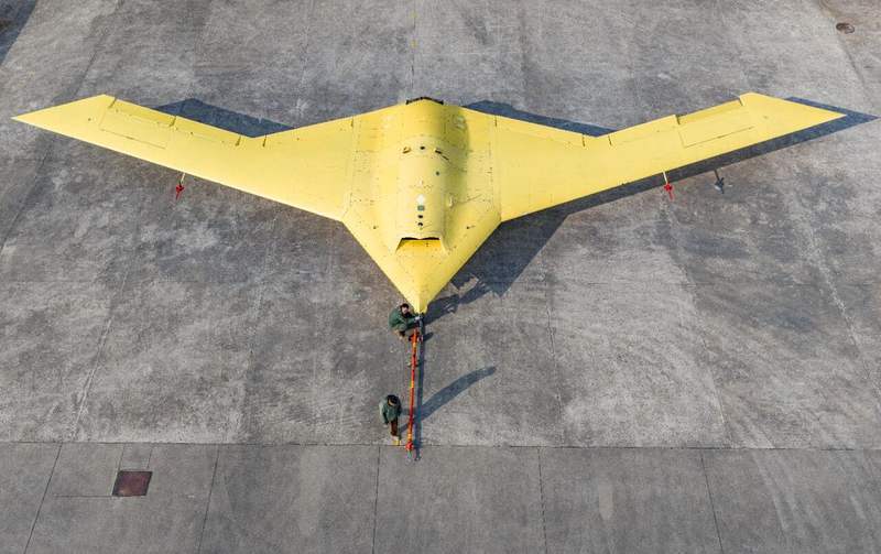 高空高速隐身无人机成功首飞开元棋牌重大突破！彩虹-7(图6)